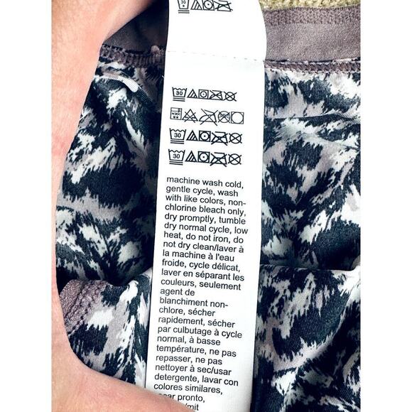 Calvin Klein & Flartitude Multicolor Set of 2 Panties Women's Size XL NWT - Picture 6 of 7